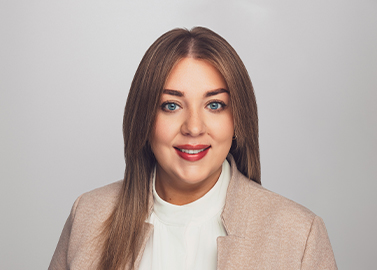 Claire Bradford Di Caro, Goodwin Procter LLP Professional, serves as Manager, Learning + Professional Development