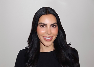 Lana Gandler is an associate in the firm’s Business Law department and a member of its Private Equity (M&A) group. 
