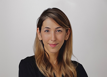 Gail Lapid-Rogers headshot