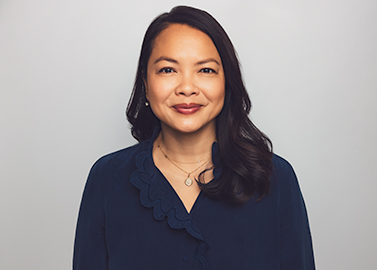 Lan Marinelli is the Director of Practice Management for the Life Sciences group. She is based in Boston.