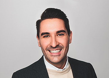 Christopher Redmond Christopher Redmond is an associate in Goodwin's Business Law Department and a member of its Real Estate Industry group. Learn more about Christopher.