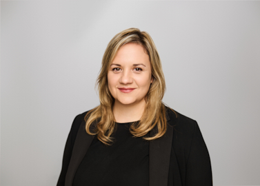 Jennifer M Tighe is an associate.