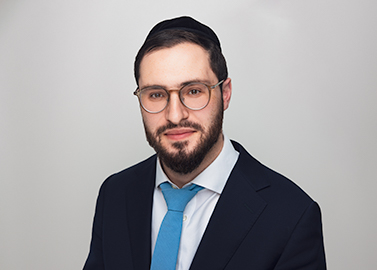 Menachem Weiss is an associate in Goodwin's Business Law department.